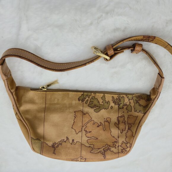 Alviero Prima Classe Geo Classic Waist Bag - Picture 2 of 10